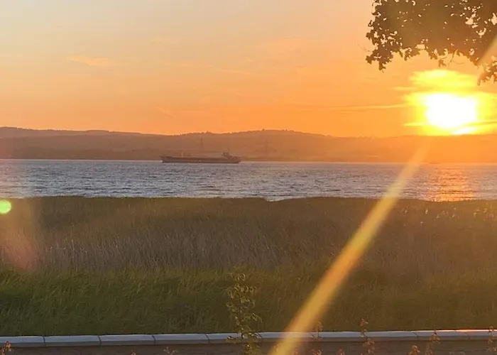 Old Ferry View Apartamento *